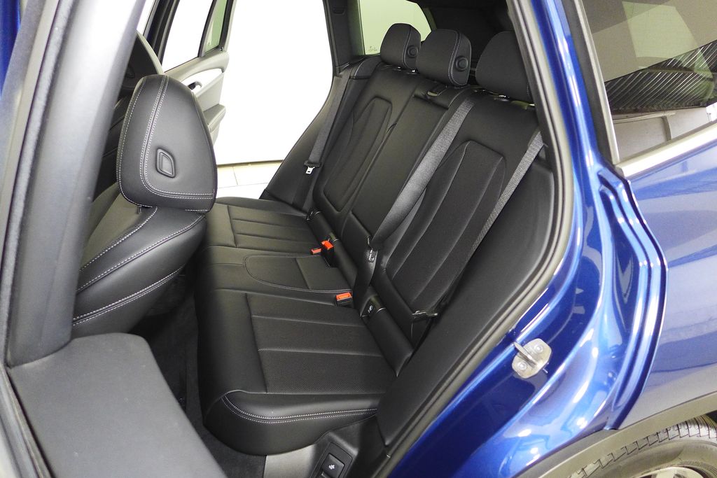 Thumbnail: 2023 BMW X3 - 21