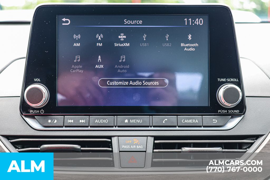 Used 2025 Black Nissan 2.5 SV image 36