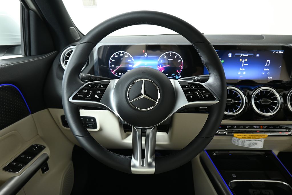 2025 Mercedes-Benz GLA 250 4MATIC 17