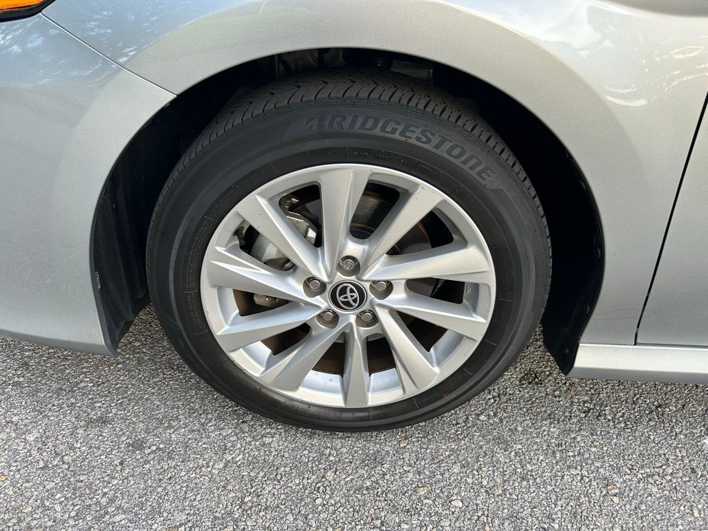 2023 Toyota Camry LE 9