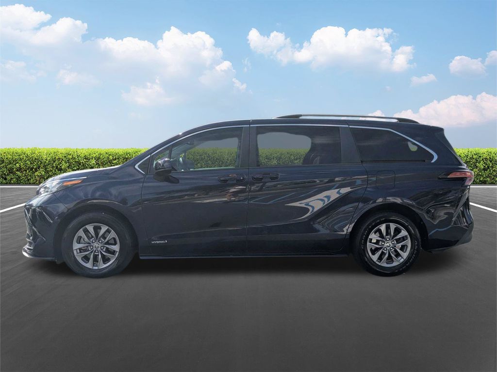 Used 2021 Toyota Sienna Van