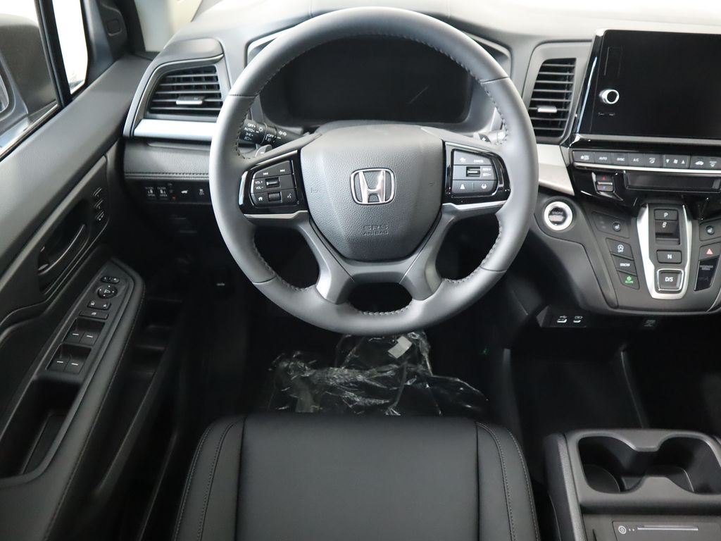 Thumbnail: 2026 Honda Odyssey - 10