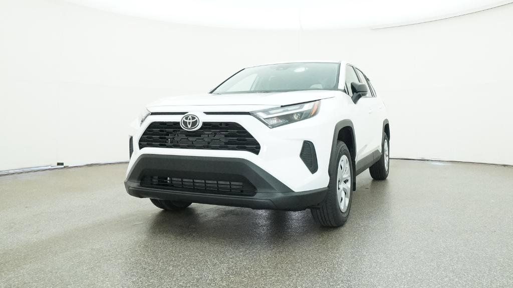 2025 Toyota RAV4 LE 3
