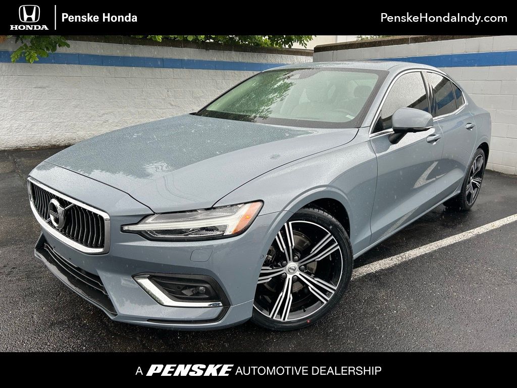 2022 Volvo S60 B5 Inscription -
                  Indianapolis, IN