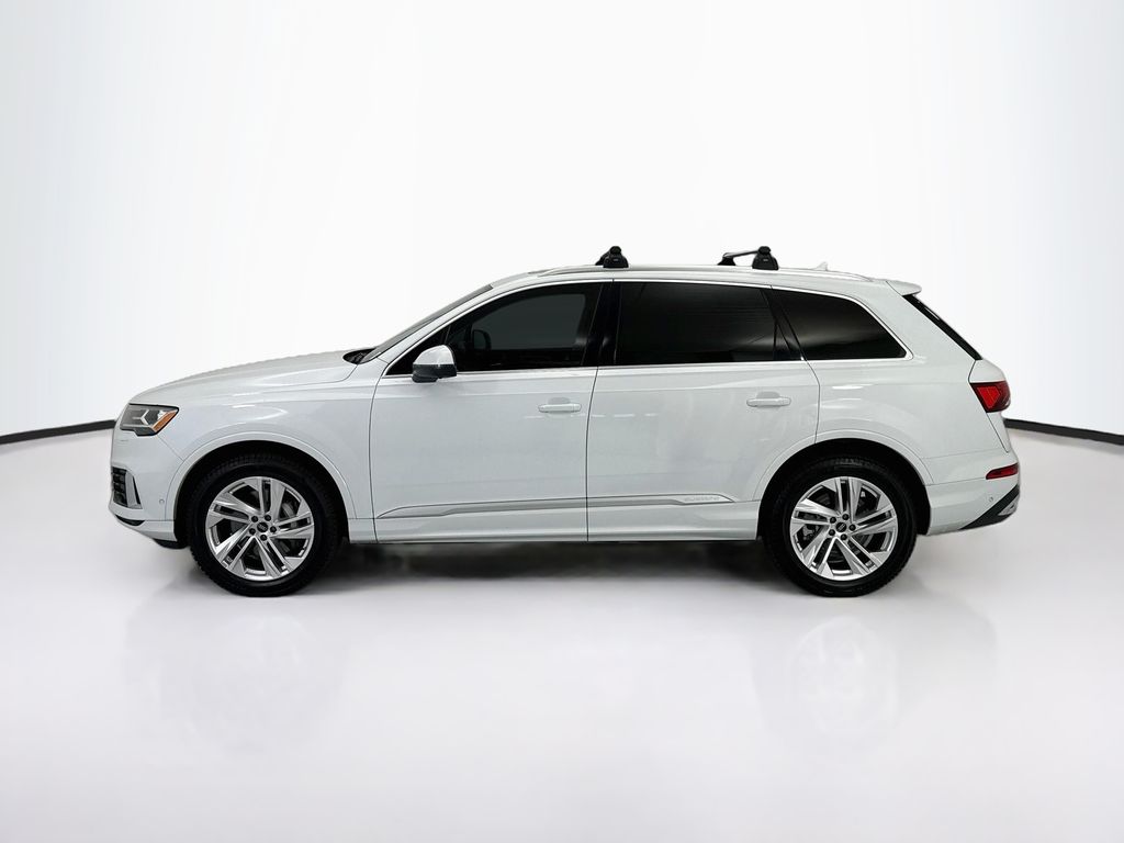 Thumbnail: 2023 Audi Q7 - 8