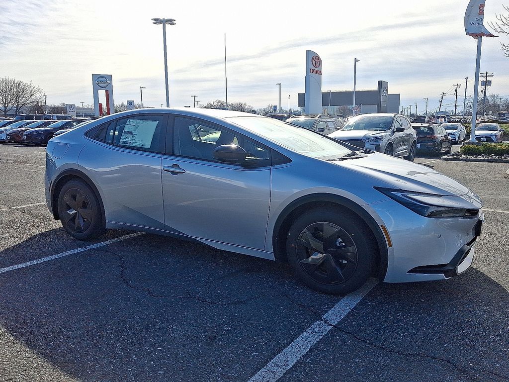 Thumbnail: 2026 Toyota Prius - 2