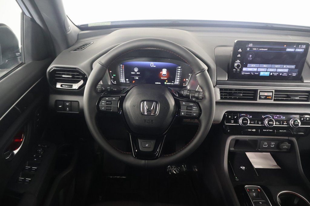2025 Honda Pilot Black Edition 3
