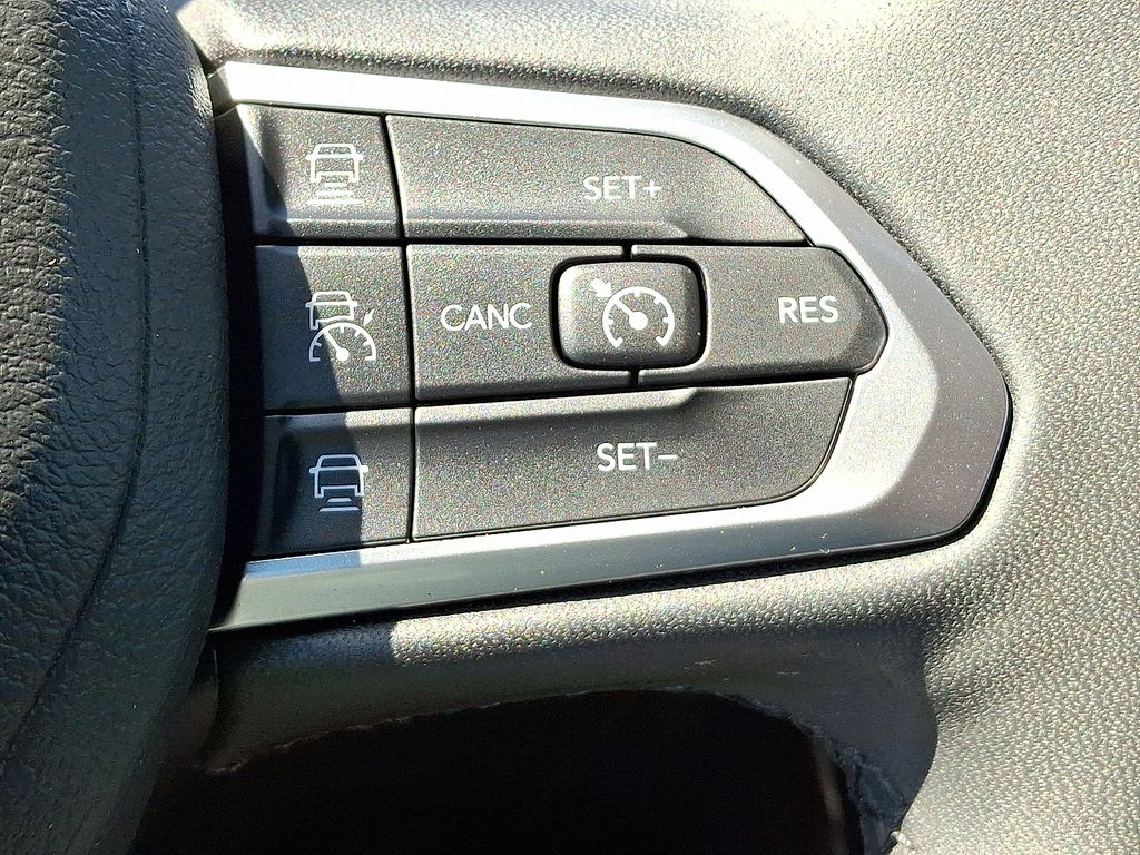 Thumbnail: 2024 Jeep Compass - 22