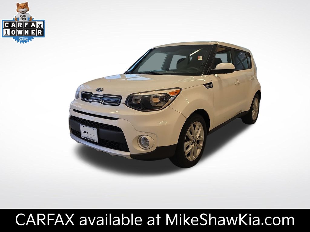Clear White 2019 Kia Soul Wagon Front-Wheel Drive 6-Speed Automatic