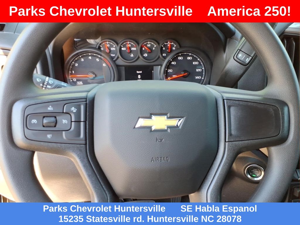 ChevroletSilverado 2500HD12