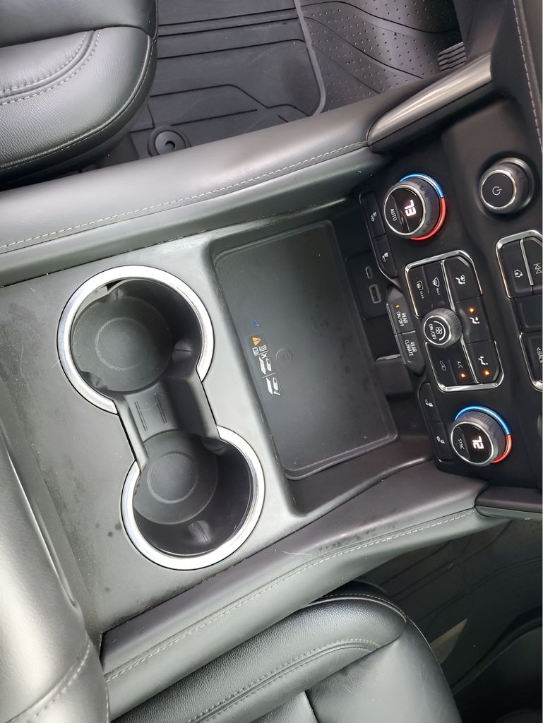 Used Car 2021 Chevrolet Suburban  Z71 For Sale Under $40,000 In Austin, Texas