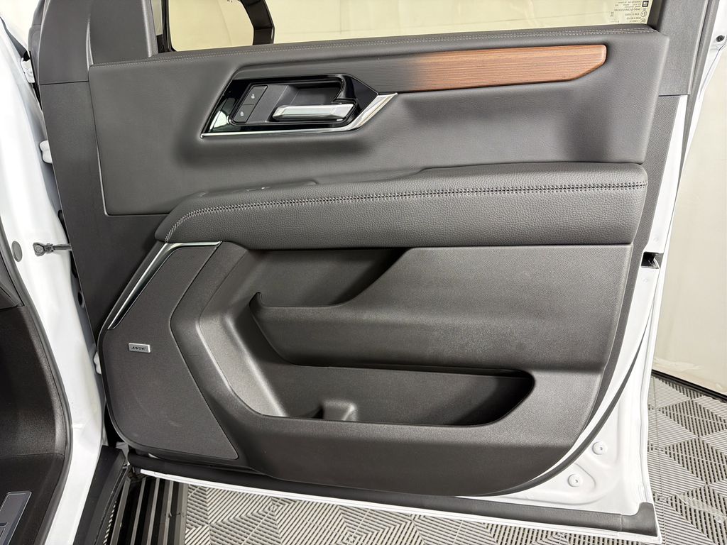 used 2026 GMC Yukon car, priced at $89,900