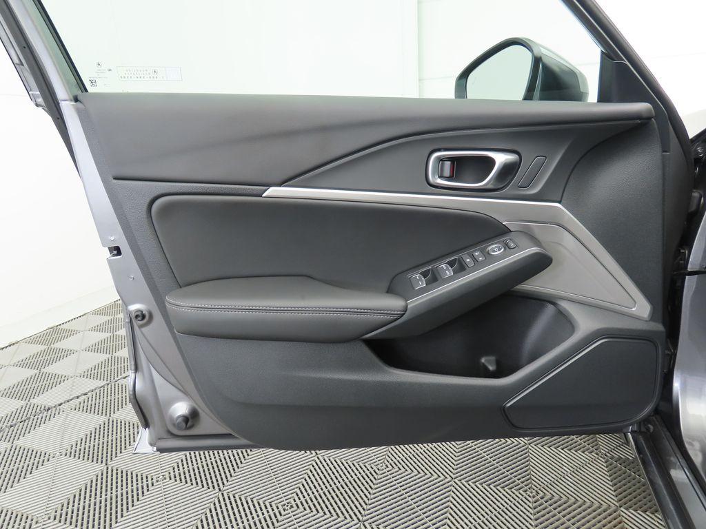 Thumbnail: 2025 Acura Integra - 26