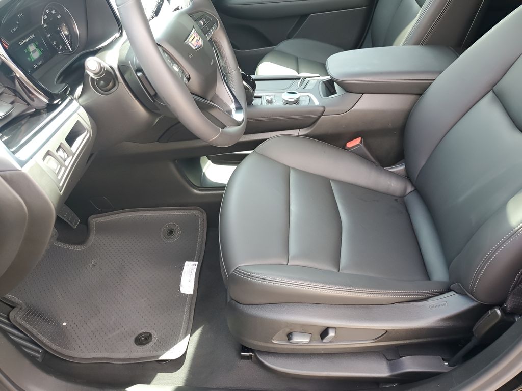 Used Car 2025 Cadillac Xt6  Luxury For Sale Under $50,000 In Austin, Texas