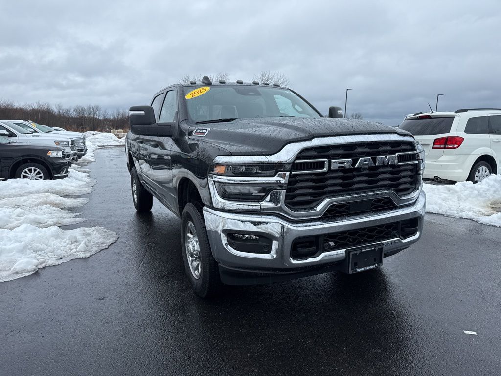 2025 RAM 3500 Tradesman Crew Cab 4WD