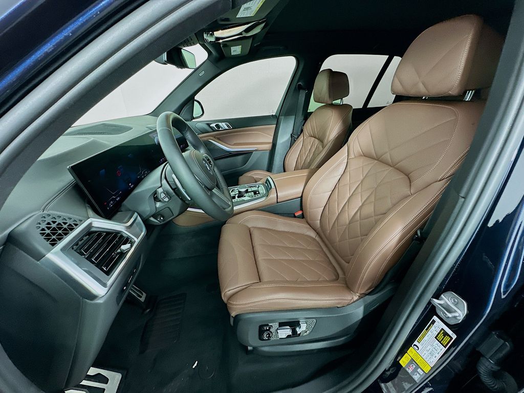 Thumbnail: 2024 BMW X5 - 21