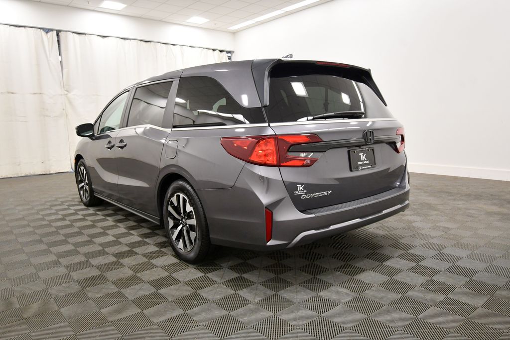 Used 2025 Honda Odyssey Van