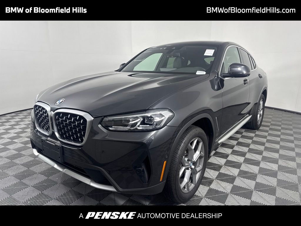 Thumbnail: 2025 BMW X4 - 1