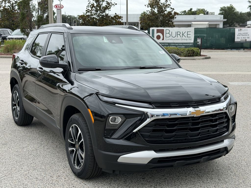 new 2026 Chevrolet TrailBlazer car, priced at $23,195