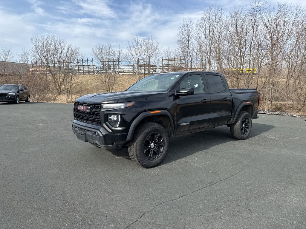 2024 GMC Canyon