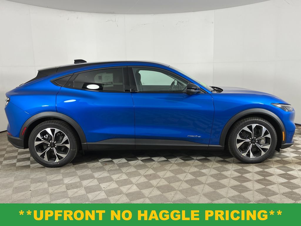 2025 Ford Mustang Mach-E Select photo 3