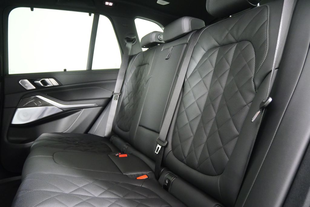 Thumbnail: 2026 BMW X5 - 17