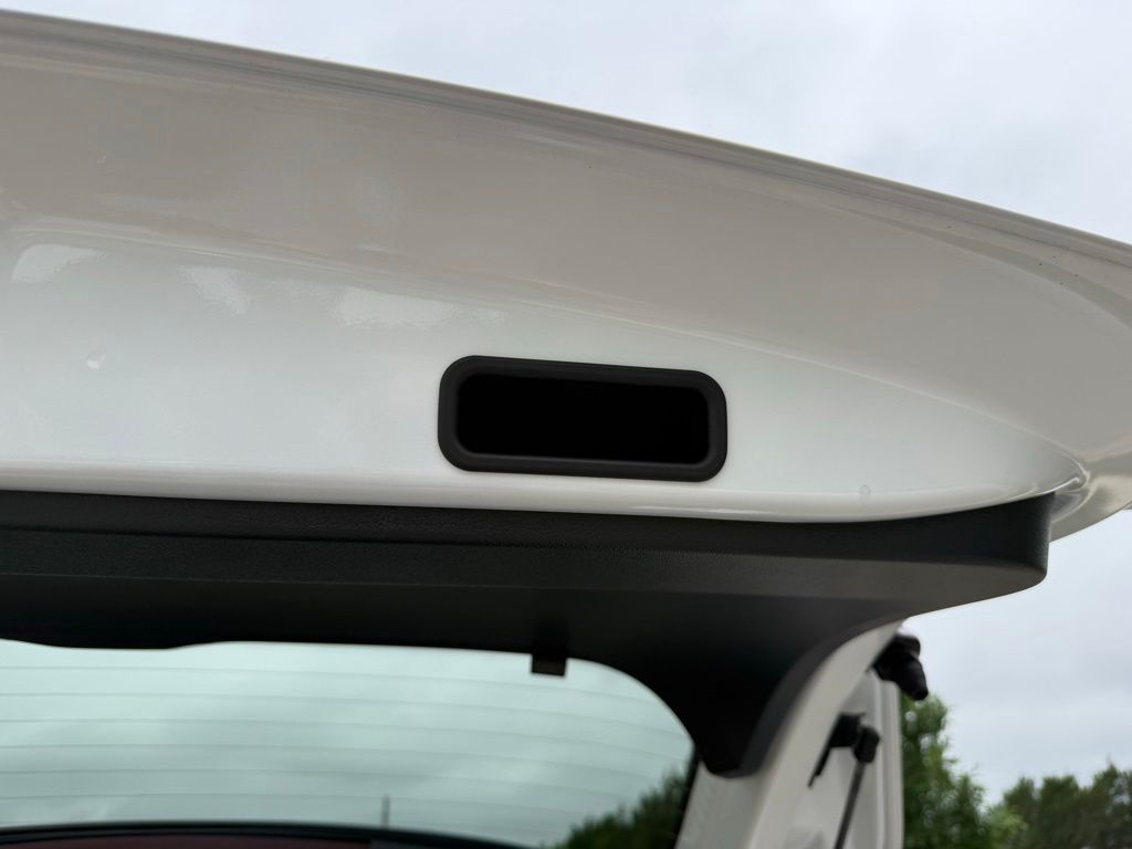 Thumbnail: 2026 Nissan Kicks - 27