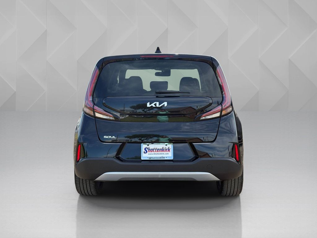 2024 Kia Soul LX - 5