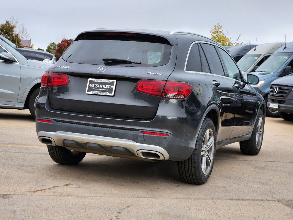 2021 Mercedes-Benz GLC GLC 300 5