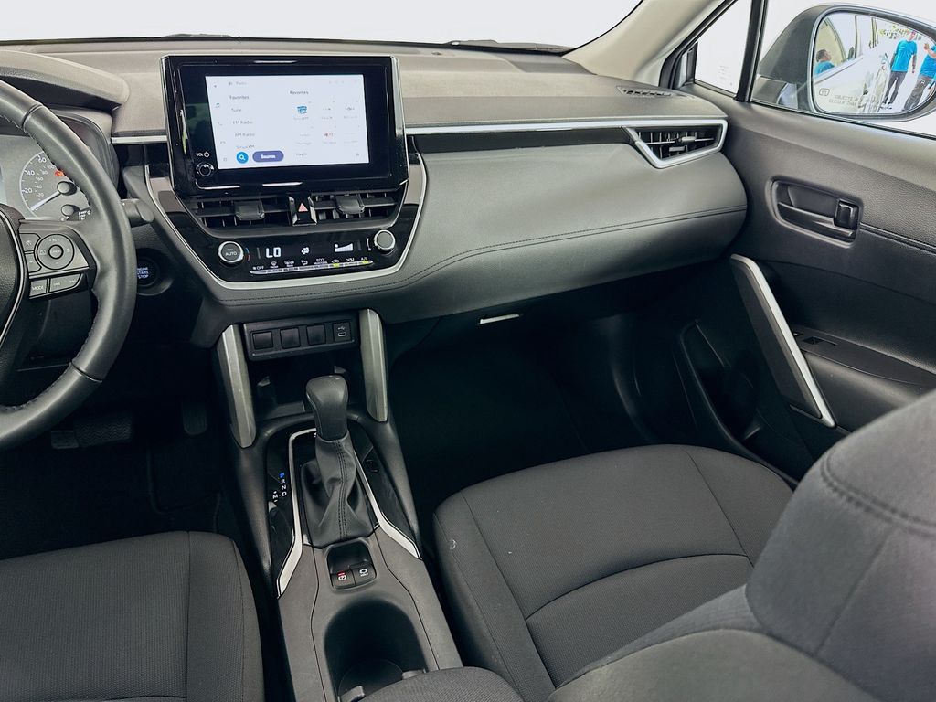 Thumbnail: 2024 Toyota Corolla Cross - 22