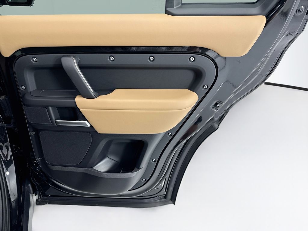 Thumbnail: 2026 Land Rover Defender - 26