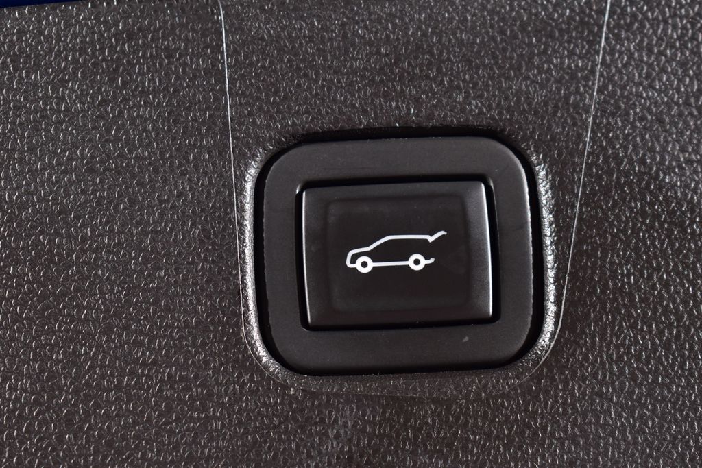 Thumbnail: 2021 Chevrolet Blazer - 6