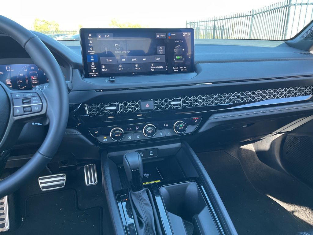 Thumbnail: 2025 Honda Accord - 18