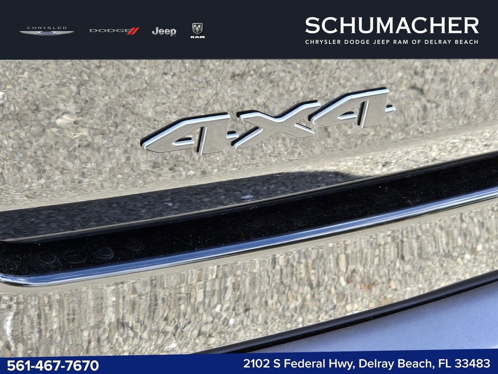 new 2026 Jeep Grand Wagoneer L car, priced at $67,525