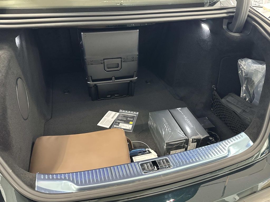 Thumbnail: 2026 Mercedes-Benz S-Class - 19