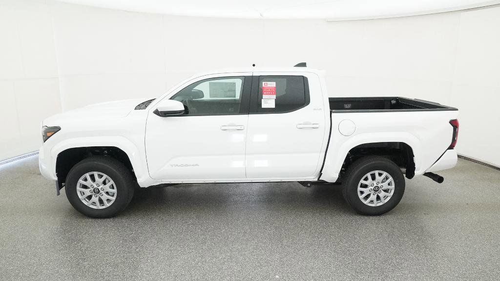 Thumbnail: 2025 Toyota Tacoma - 16