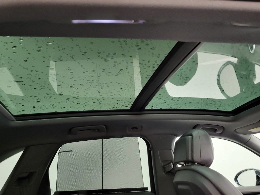 Thumbnail: 2022 Porsche Cayenne - 15