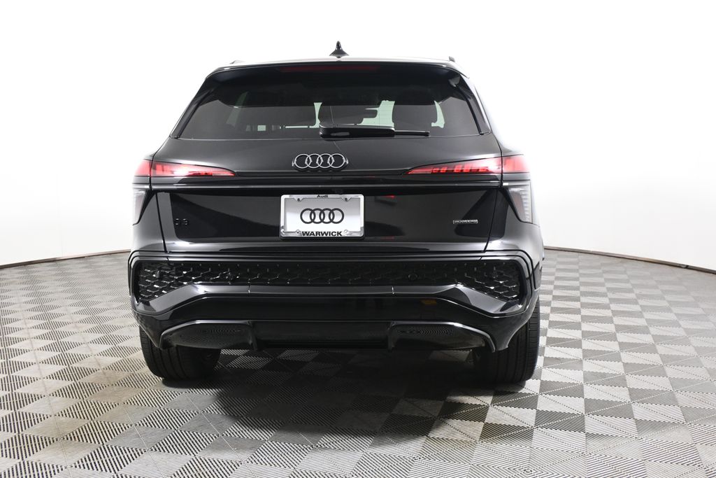 Thumbnail: 2026 Audi Q3 - 6