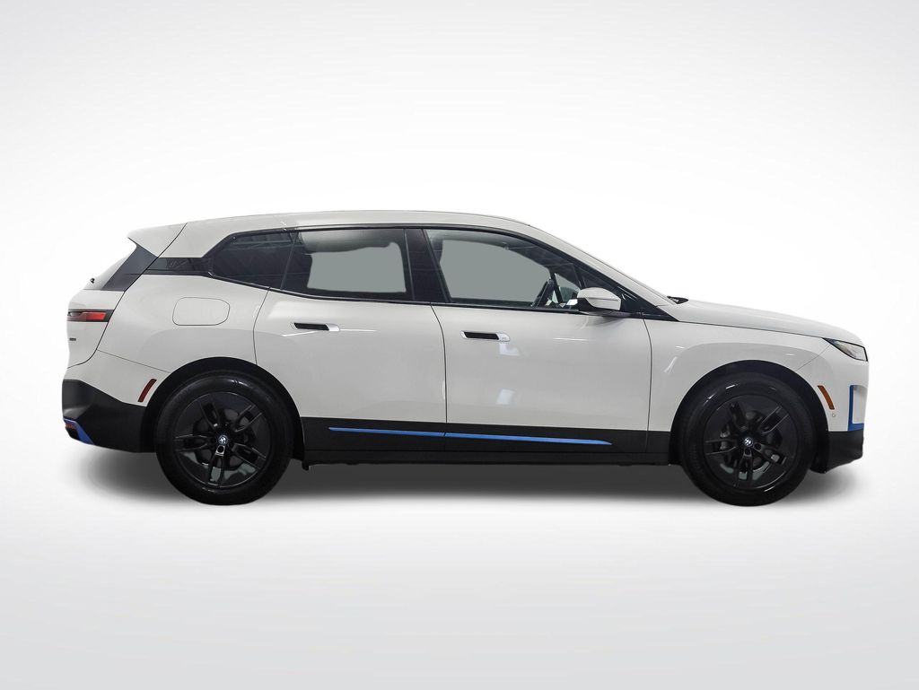 Thumbnail: 2024 BMW iX - 6