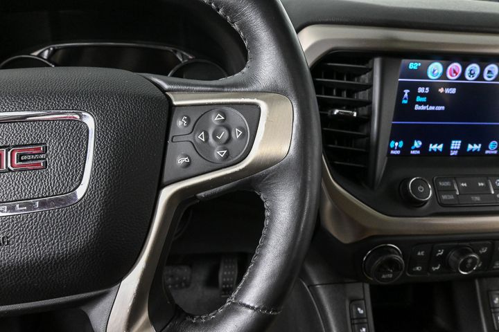 2017 GMC Acadia Denali 12