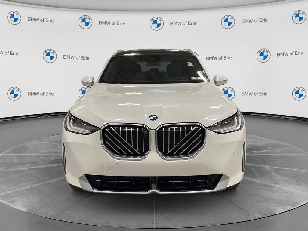 New 2026 Mineral White Metallic BMW 30 xDrive image 7