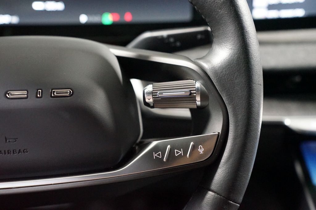 Thumbnail: 2023 Lucid Air - 14