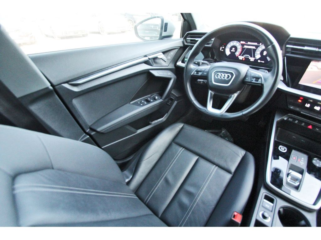 2022 Audi A3 40 Premium Plus - 8