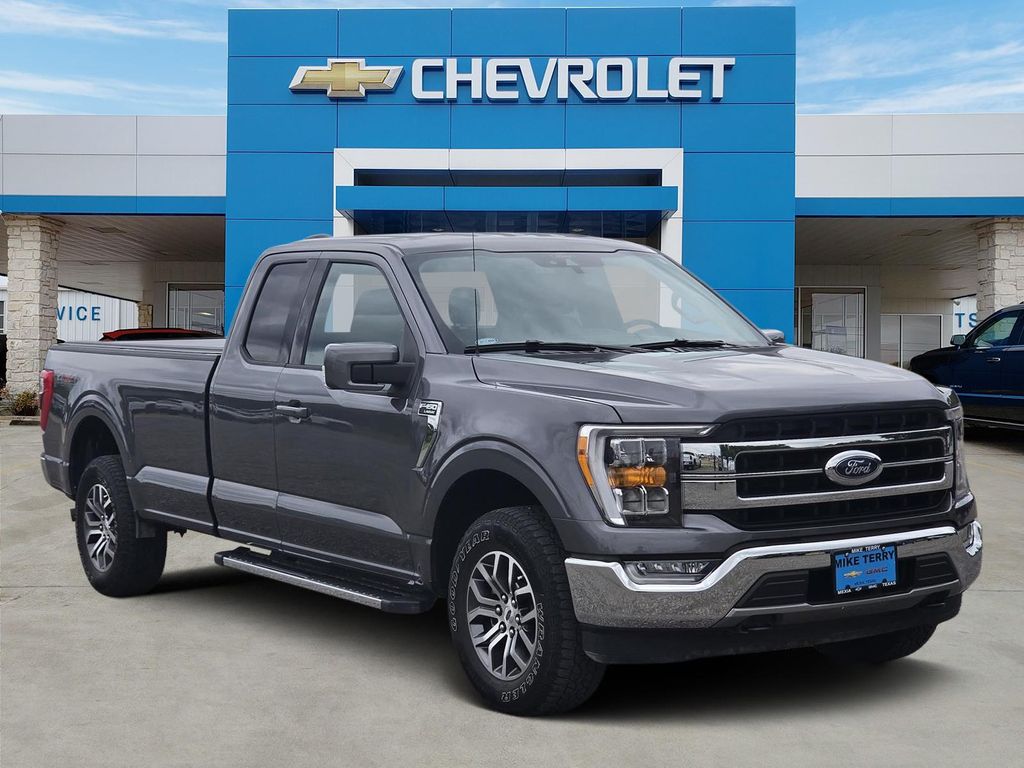 Gray Metallic 2021 Ford F-150 Lariat SuperCab 4WD Pickup Truck Four-Wheel Drive Automatic
