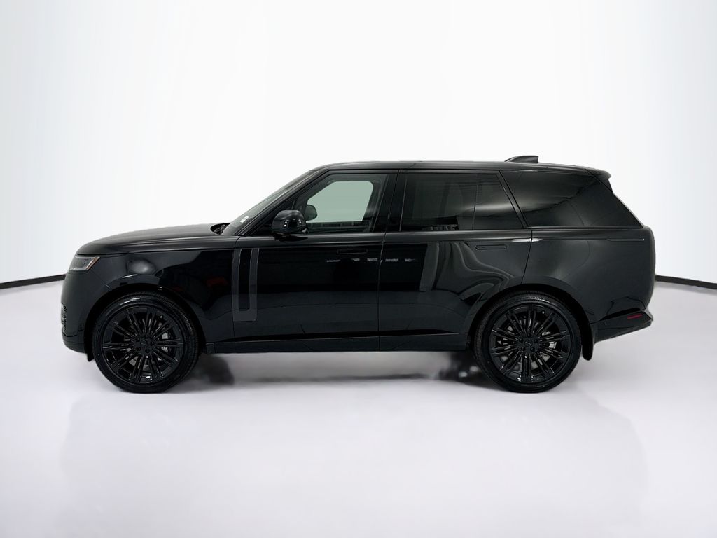 Thumbnail: 2026 Land Rover Range Rover - 8
