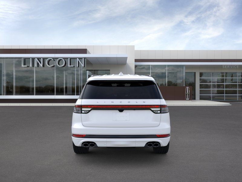 Thumbnail: 2026 Lincoln Aviator - 5