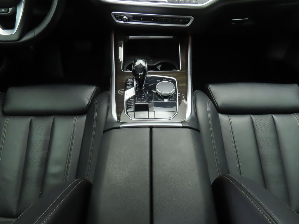 Thumbnail: 2020 BMW X5 - 16