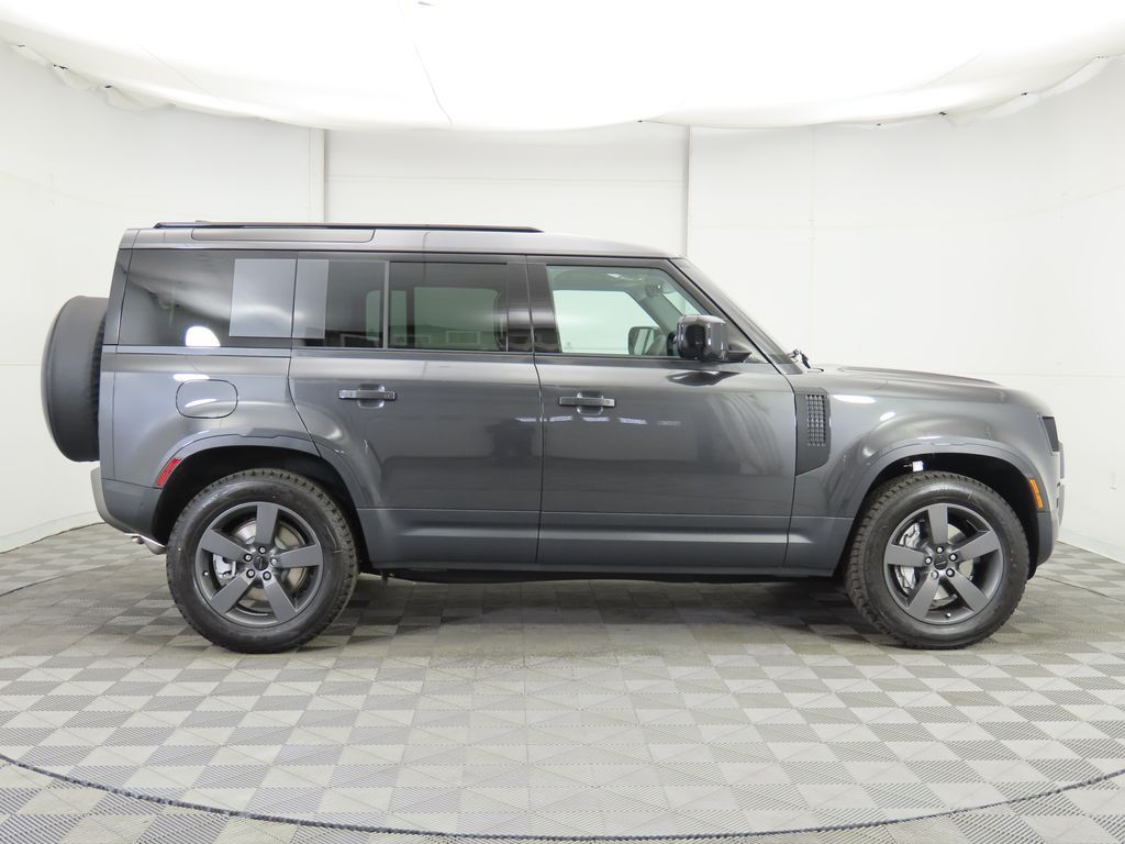 Thumbnail: 2026 Land Rover Defender - 4