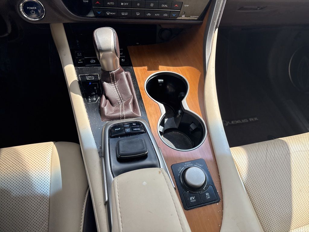 Thumbnail: 2018 Lexus RX - 18