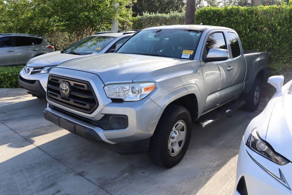 Thumbnail: 2018 Toyota Tacoma - 1